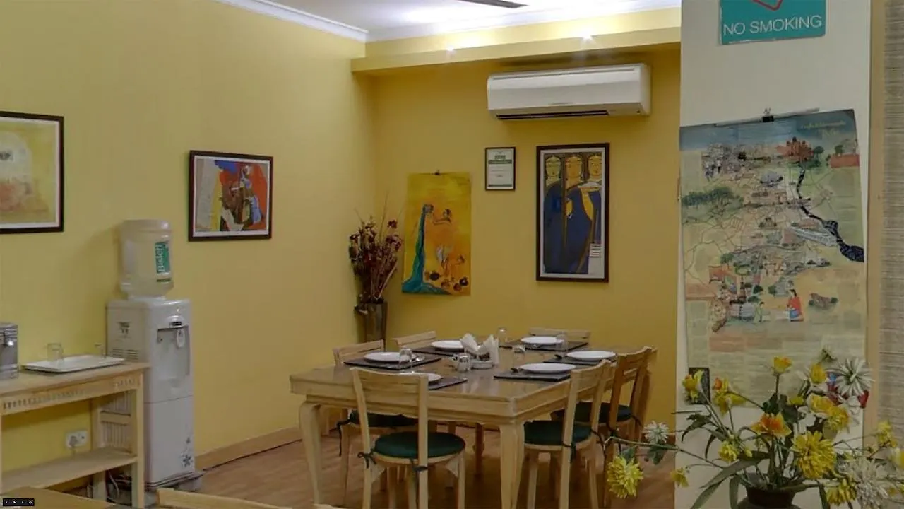 Colonel'S Retreat At The Airport Bed & Breakfast New Delhi