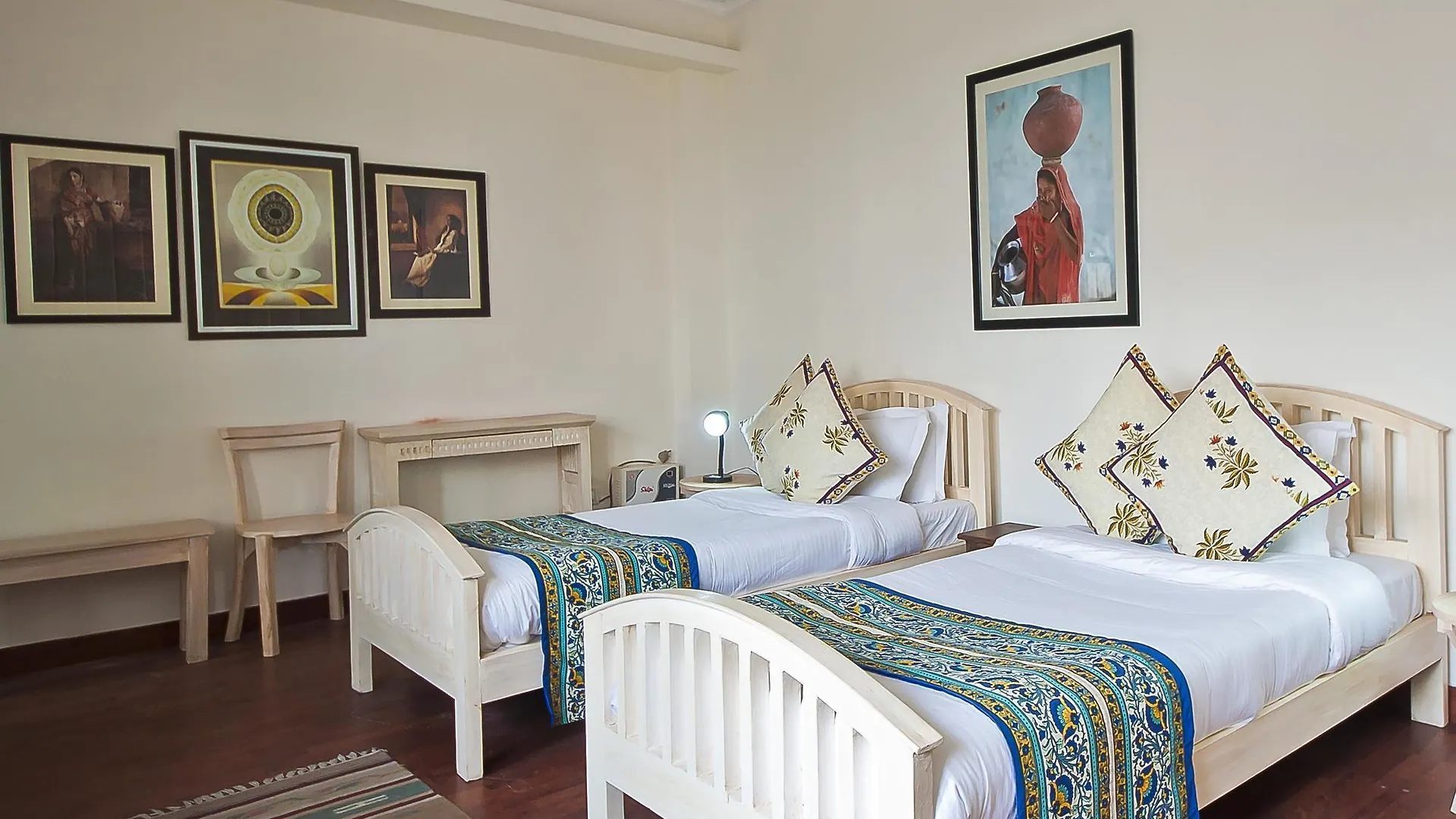 Colonel'S Retreat At The Airport Bed & Breakfast New Delhi