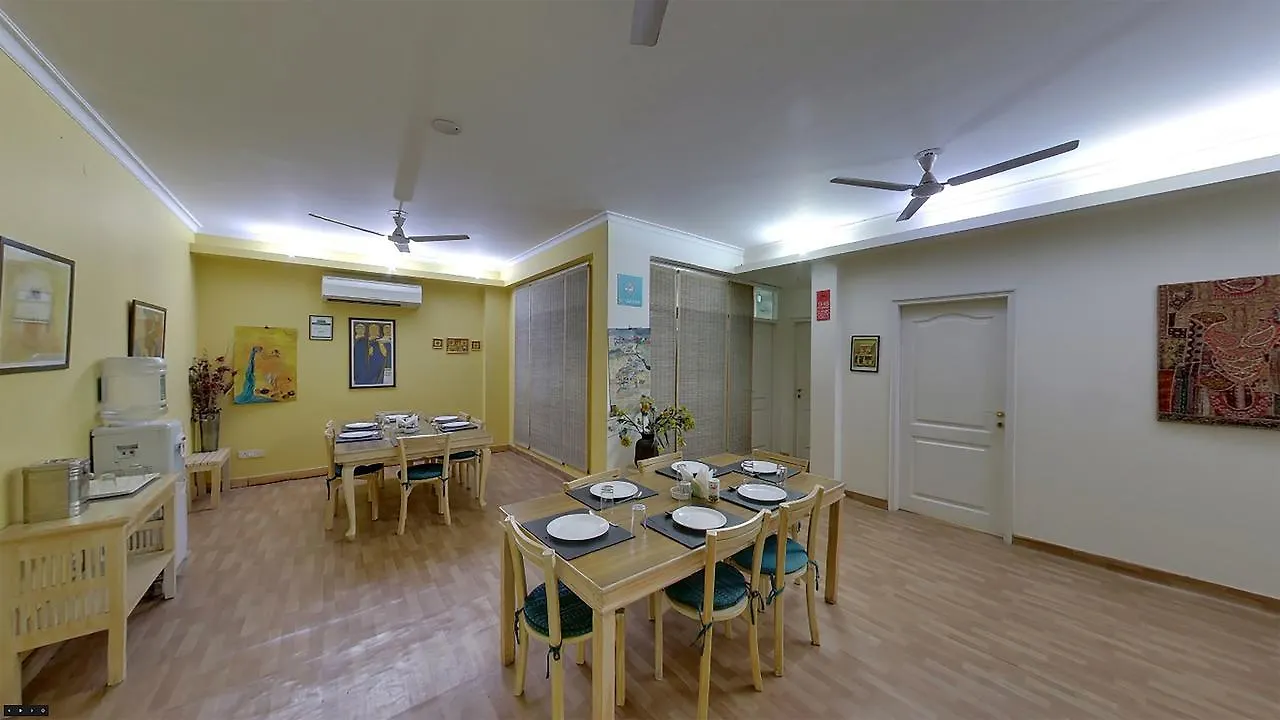 Colonel'S Retreat At The Airport Bed and Breakfast New Delhi