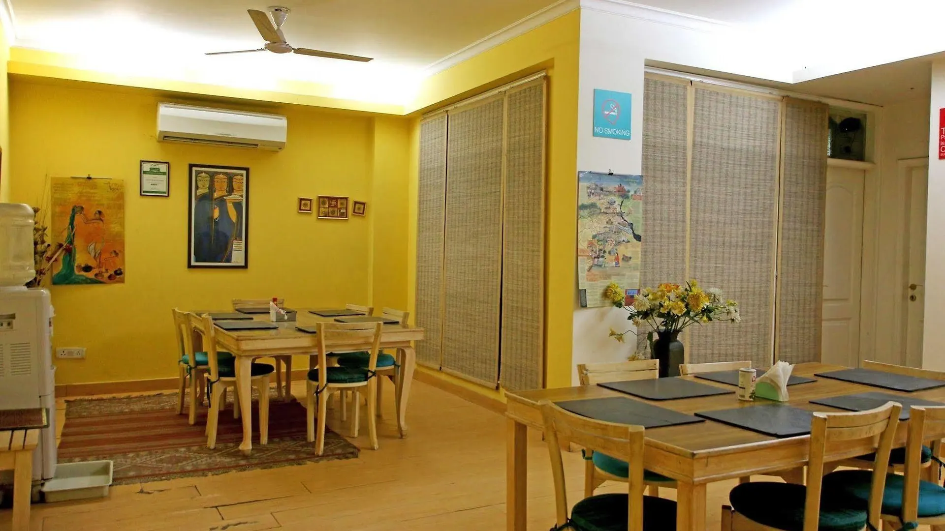 Colonel'S Retreat At The Airport Bed and Breakfast New Delhi Bed & Breakfast